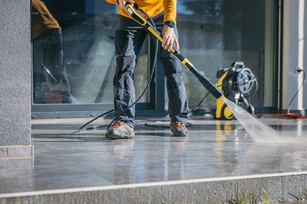 Professional Pressure Washing in Garden Grove, FL