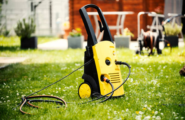 Best Driveway Pressure Washing  in Garden Grove, FL